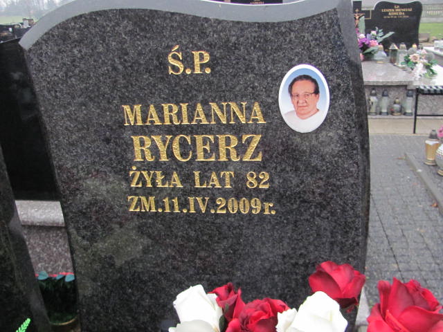 Grażyna Adamkiewicz 1949 Ciechanów - Grobonet - Wyszukiwarka osób pochowanych