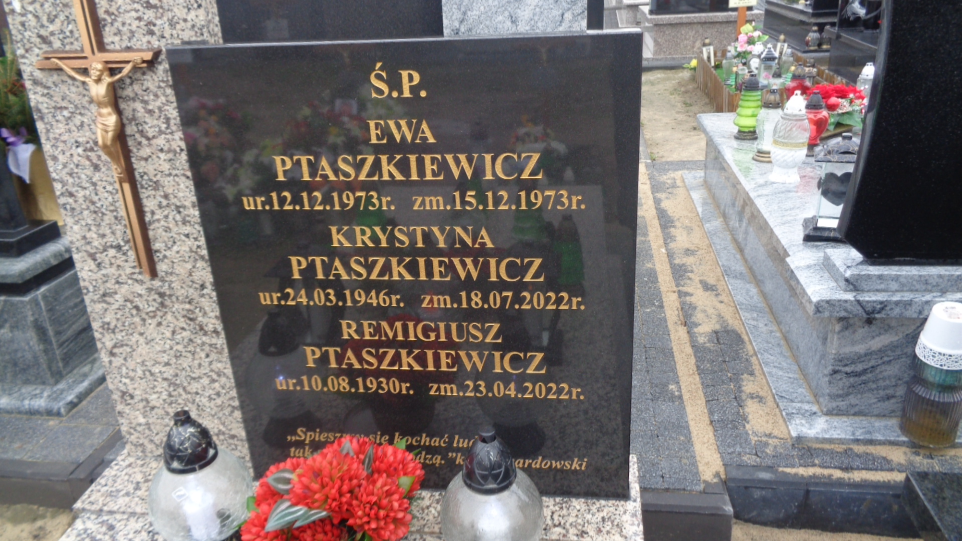 Ewa Ptaszkiewicz 1973 Ciechanów - Grobonet - Wyszukiwarka osób pochowanych